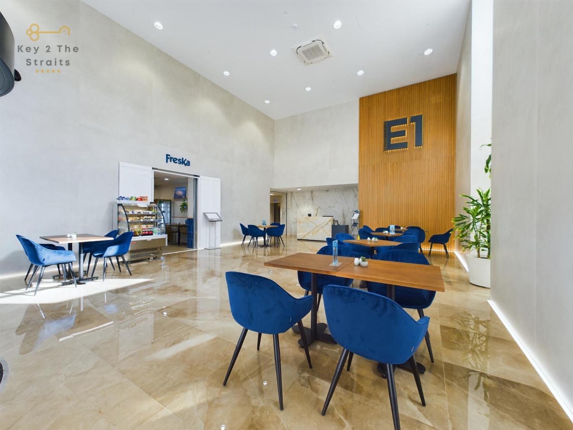 Luxury Sunrise Beach And Oceanview Room With Balcony Gibraltar Exterior foto