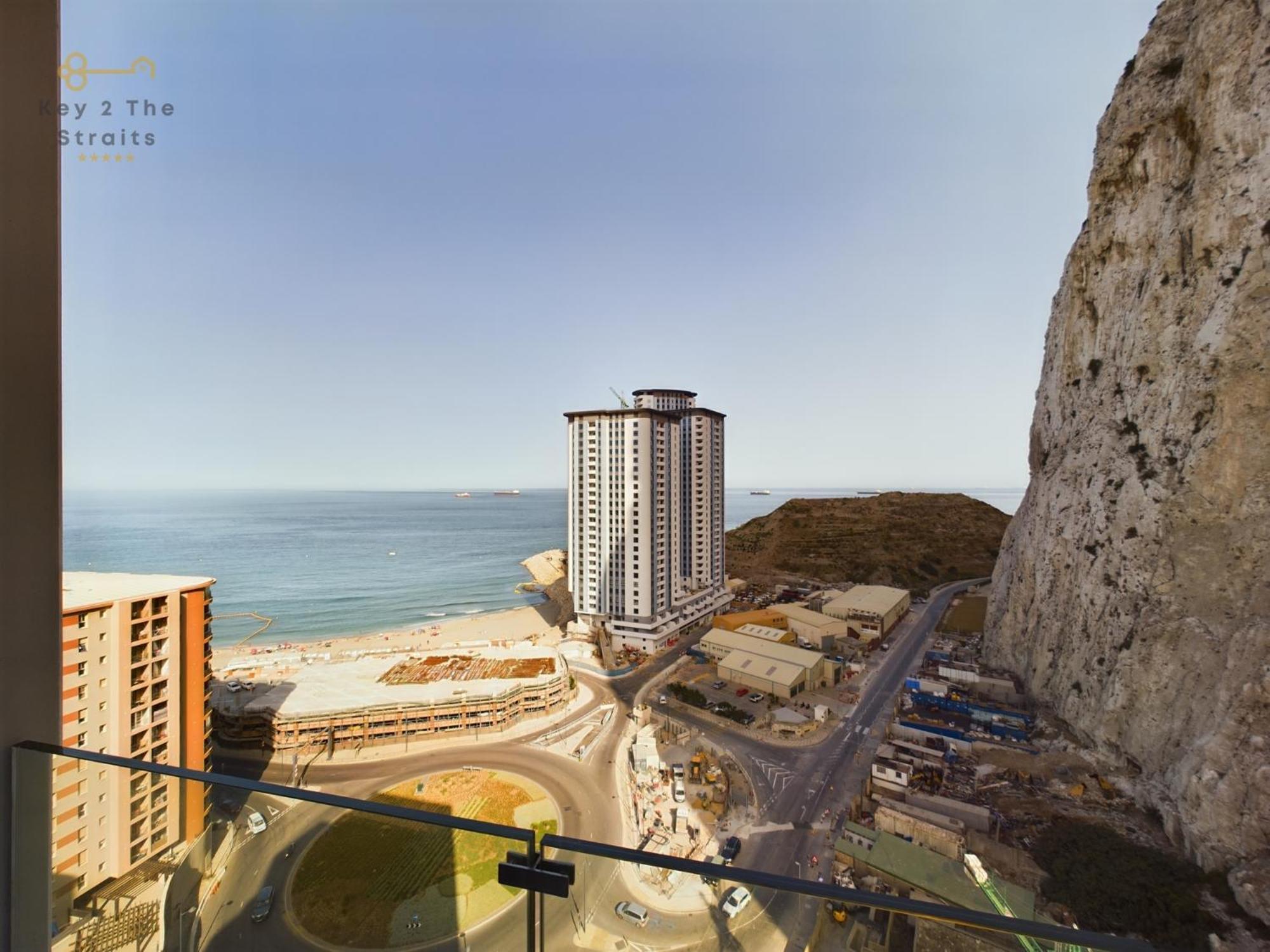 Luxury Sunrise Beach And Oceanview Room With Balcony Gibraltar Exterior foto