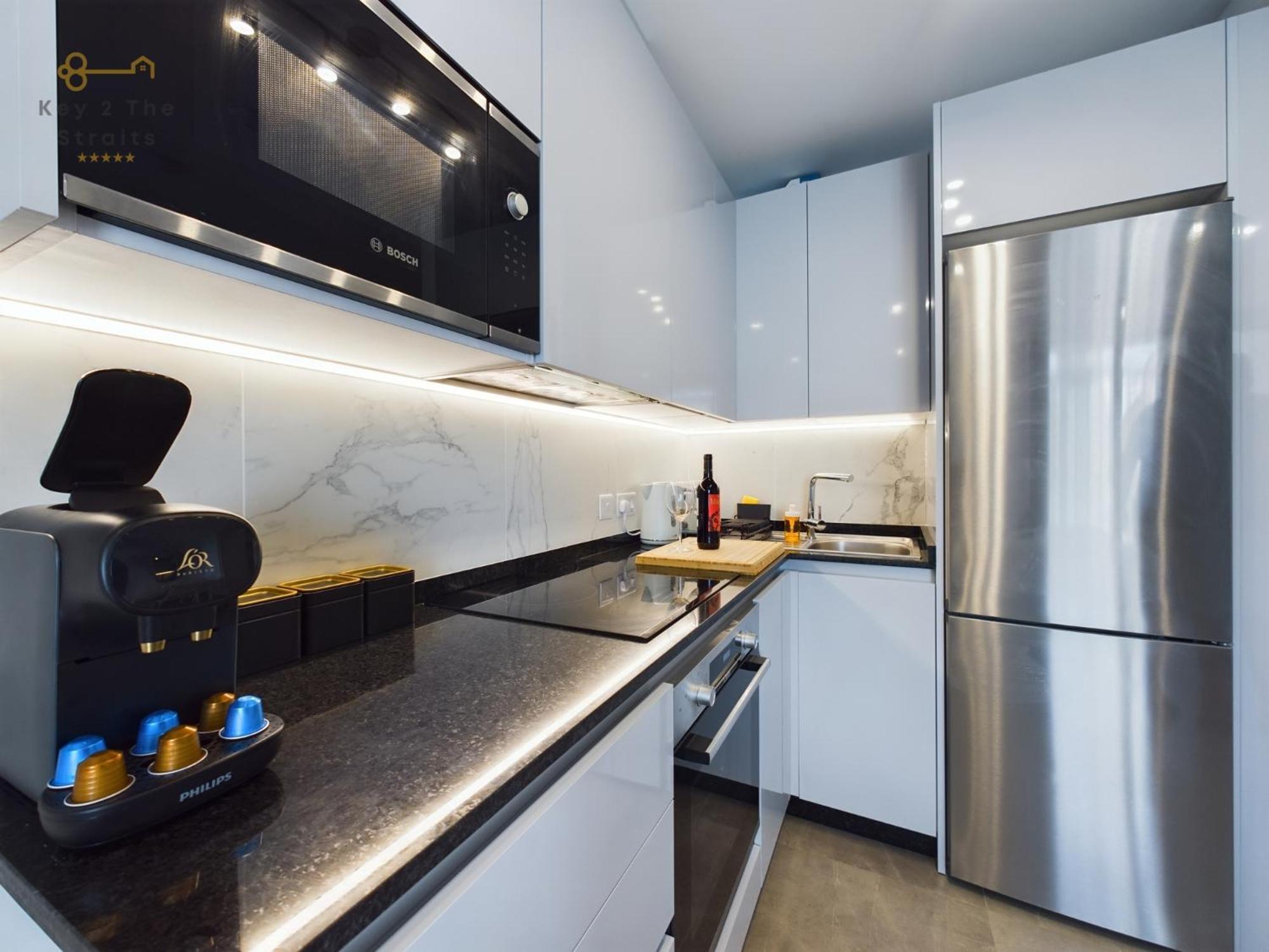 Luxury Sunrise Beach And Oceanview Room With Balcony Gibraltar Exterior foto